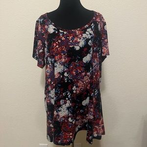 LuLaRoe Red, White, and Blue T-Shirt XL